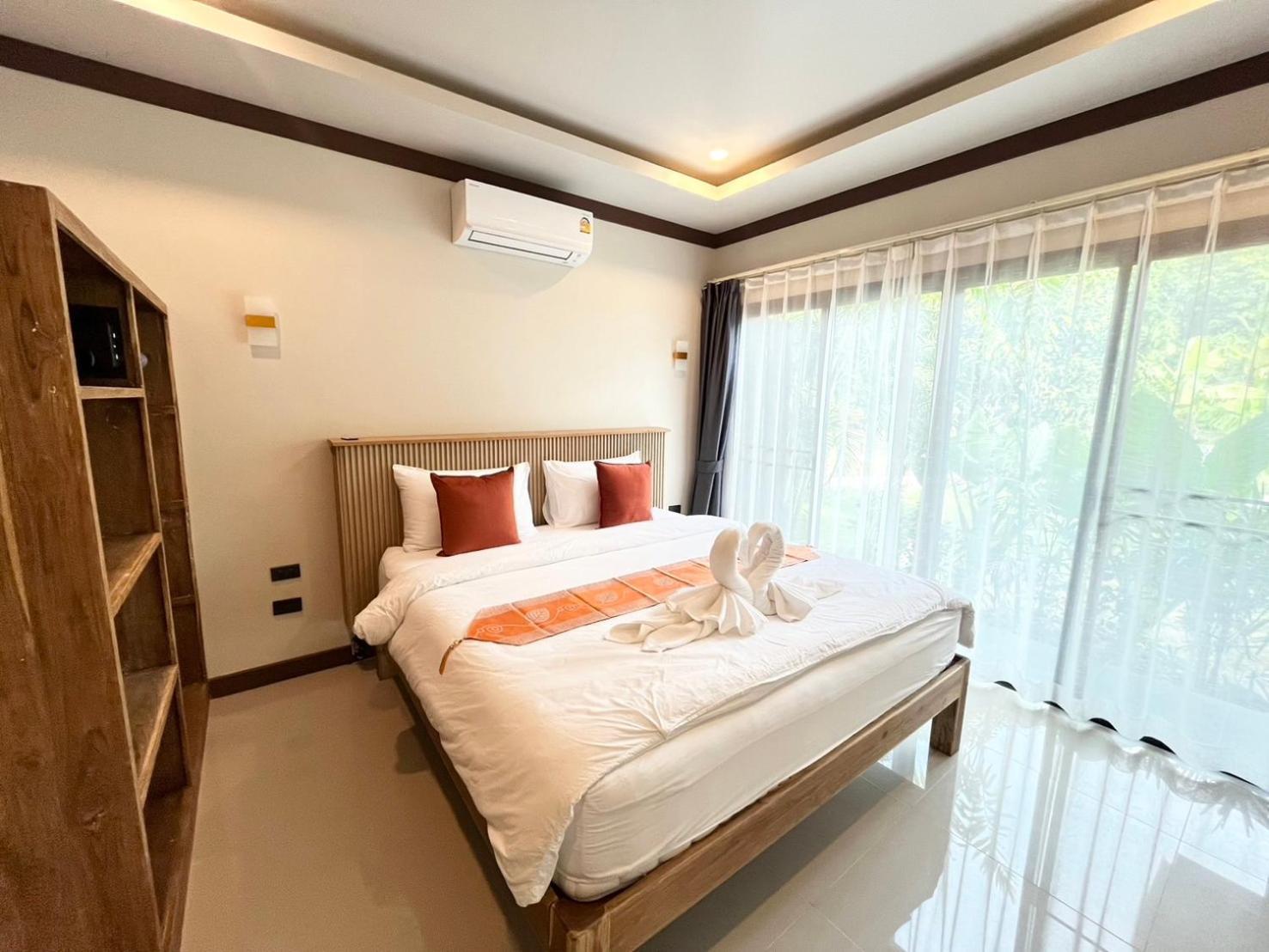Bang Po Hut Hotell Ban Bang Po Exteriör bild
