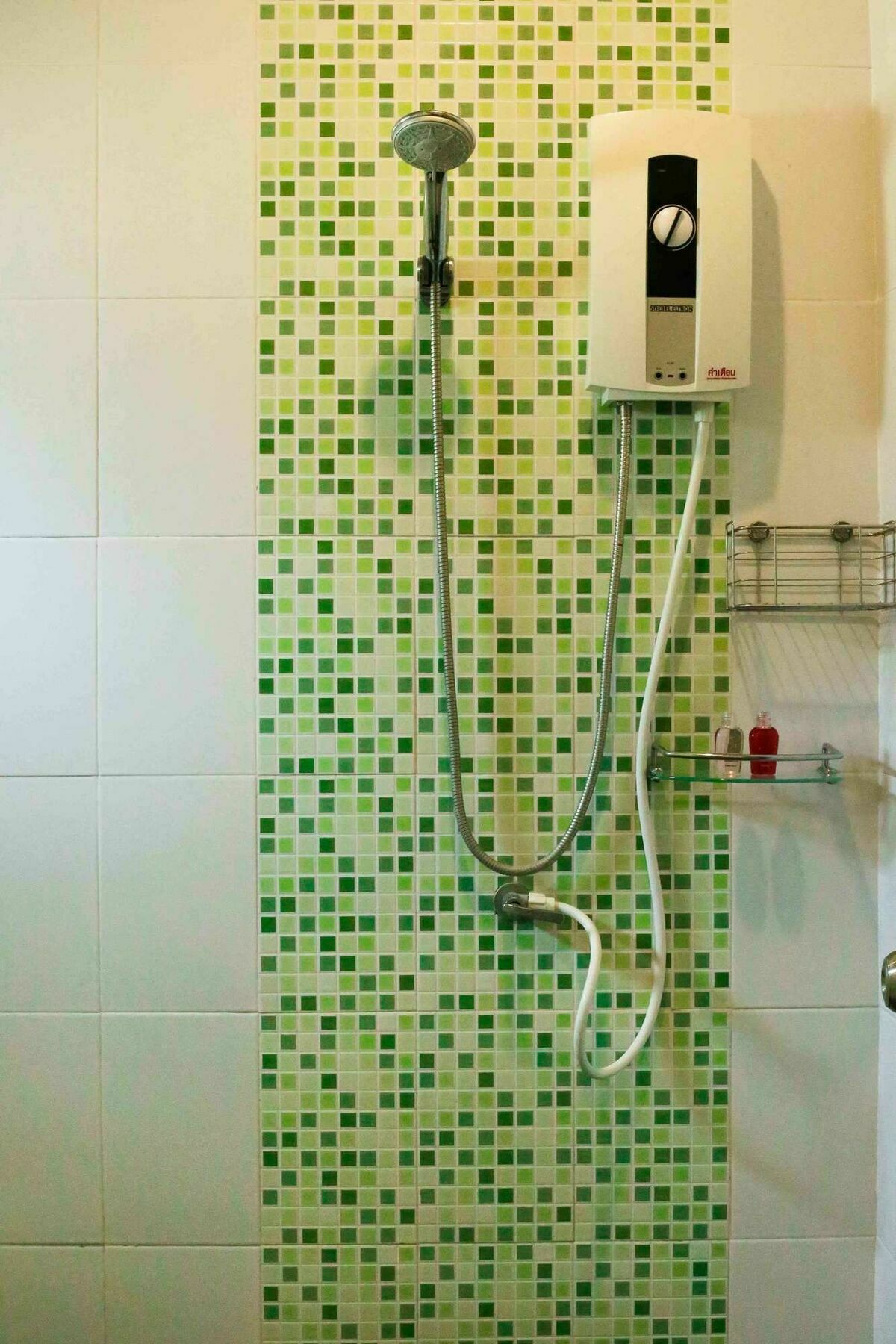 Bang Po Hut Hotell Ban Bang Po Exteriör bild